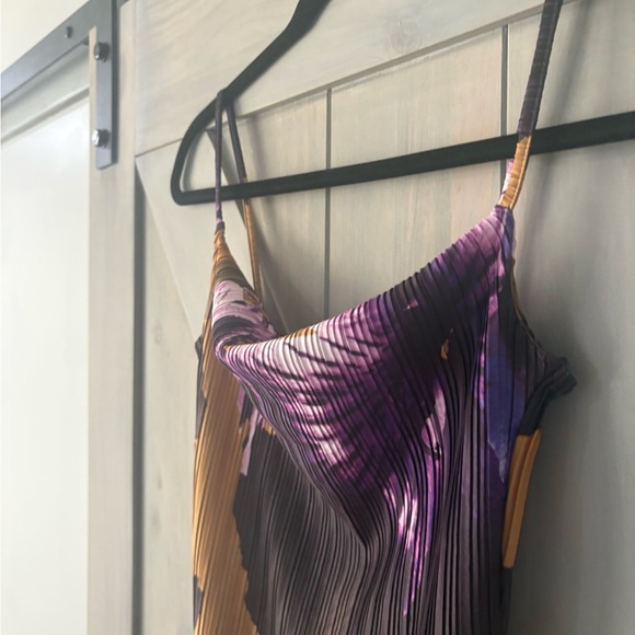 Boohoo Floral Maxi Dress - Picture 5 of 10